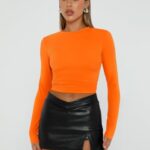 Trendy Queen Womens Long Sleeve Shirts Basic Crop Tops Tight Slim Fit Cute Teen Girls Fall Winter Y2k Clothes Orange M